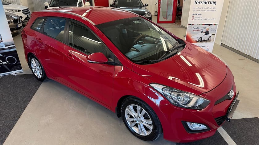 Bild 2 av Hyundai i30 Kombi 1.6 CRDi Manuell, 110hk Business *välskött*