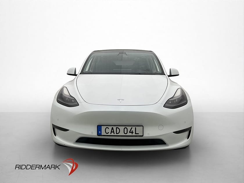 Bild 3 av Tesla Model Y Long Range AWD Svensksåld MOMS Drag