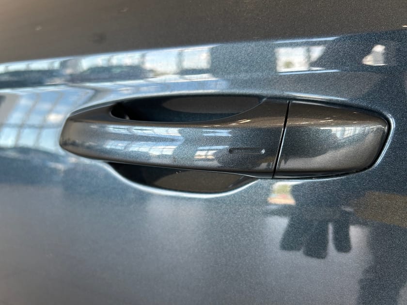 Bild 5 av SEAT Leon 1.5 TSI FR Beats/Keyless/Cockpit
