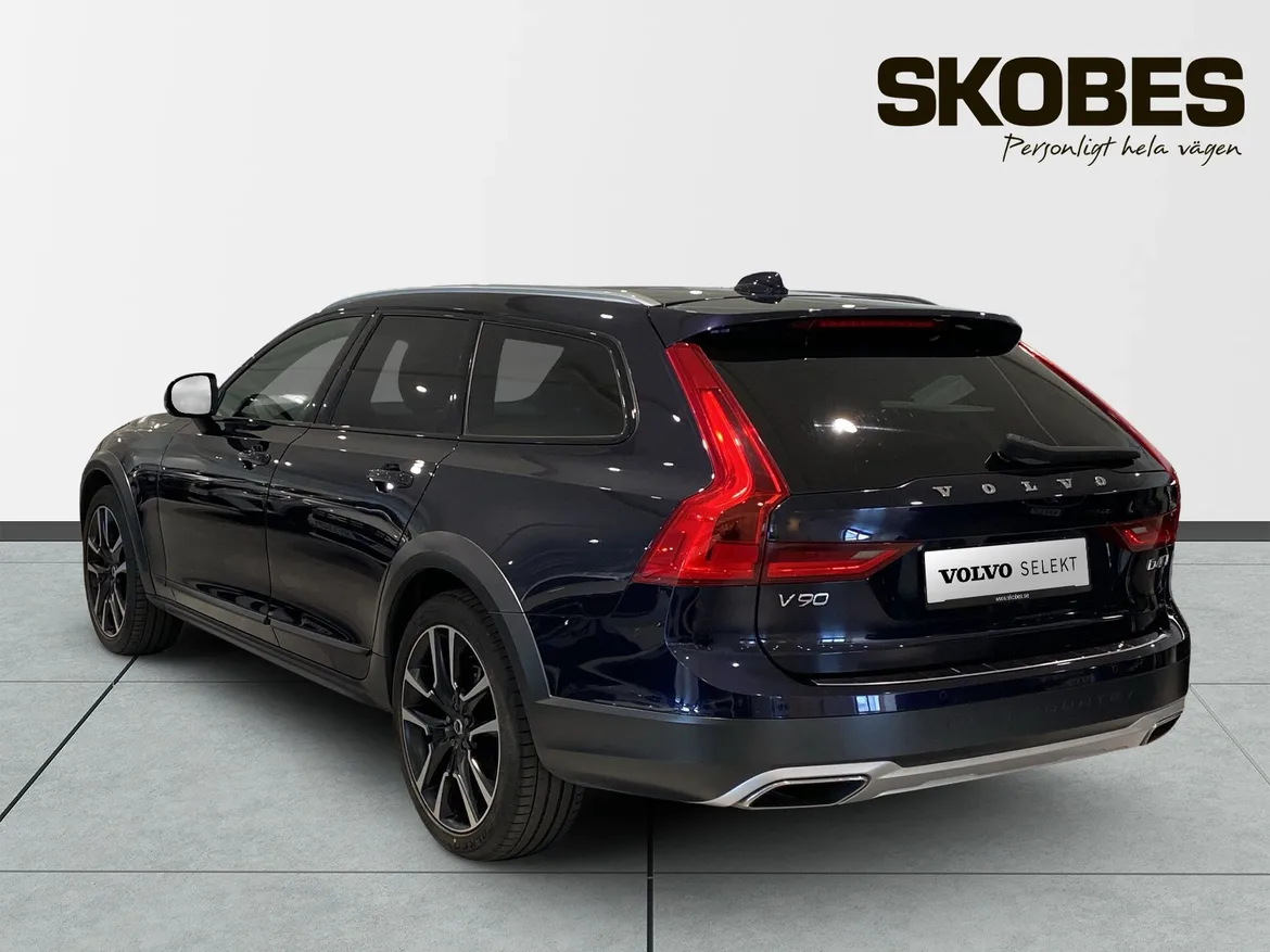 Volvo V90 Cross Country