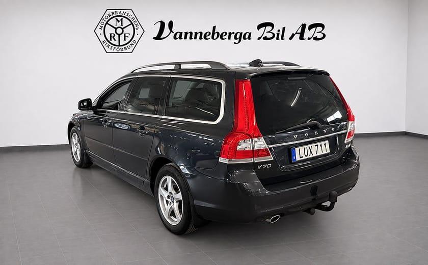 Bild 4 av Volvo V70 D4 Geartronic Classic Momentum Euro 6