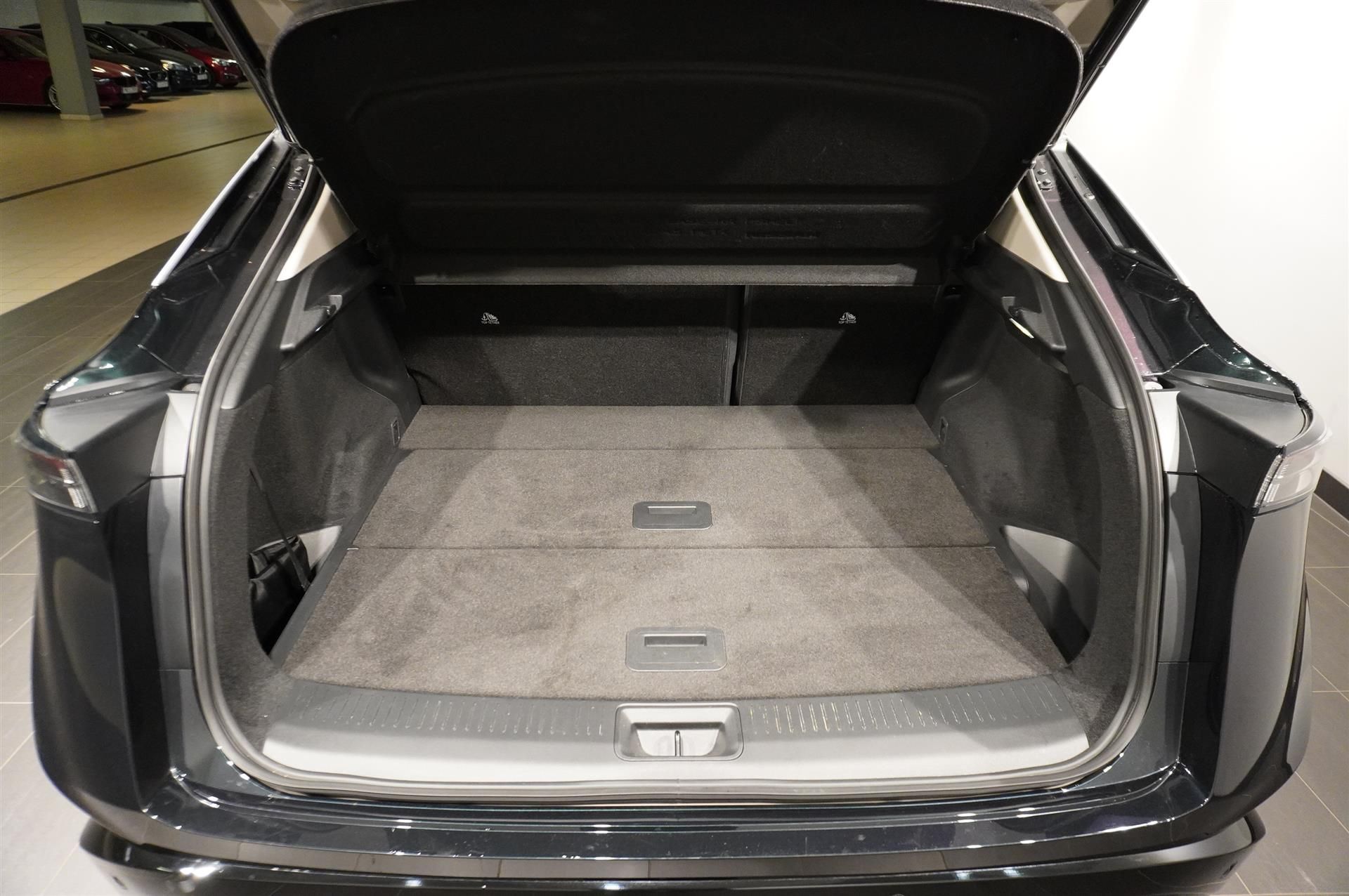 Nissan Ariya 2024, bild 6/10