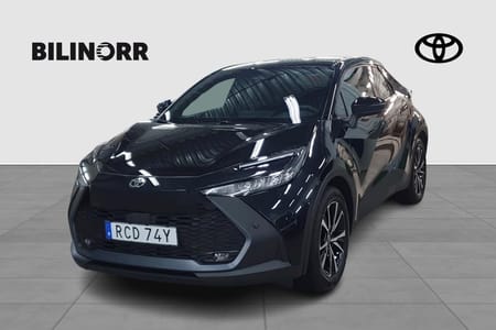 Toyota C-HR PHEV 2,0 Laddhybrid Style | Vinterhjul | Motorvärmare