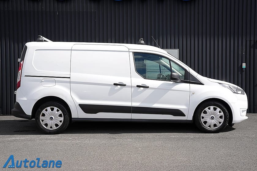 Bild 3 av Ford Transit Connect 210 LWB 1.5 EcoBlue Inredning,Kamera,Drag, 3sit