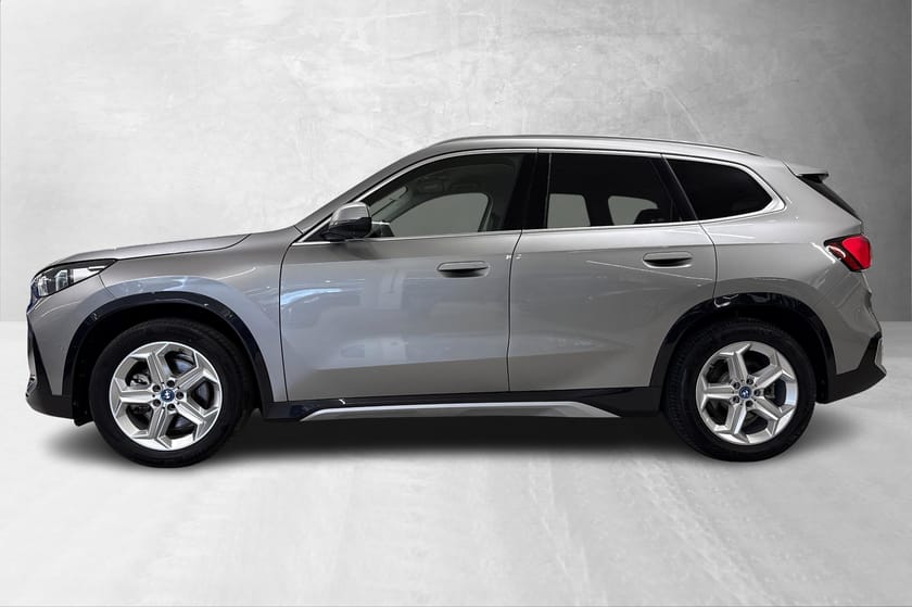 Bilde 2 av BMW iX1 xDrive30 Harman Kardon / HUD / Memory/ krok