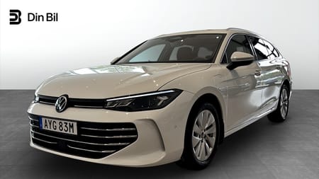 Volkswagen Passat Variant eHybrid 204hk Drag/Värmare/ACC