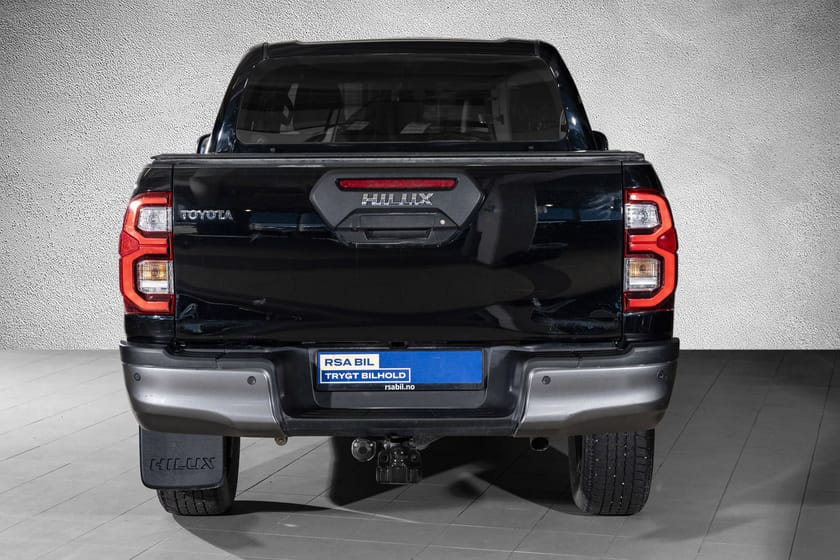Bilde 4 av Toyota Hilux Dobbelcab 2.8 204hk D-Cab SR+ Invincible X-Meget godt utstyrt !