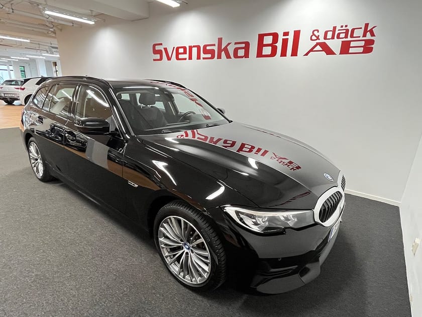 Bild 3 av BMW 330e xDrive Touring LADDHYBRID AUTSport line (2.99% Ränta)