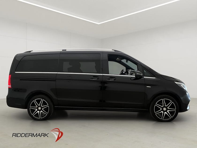 Bild 2 av Mercedes-Benz V 250d 4MATIC 3.1t AMG Värm Pano Kamera Drag Skinn