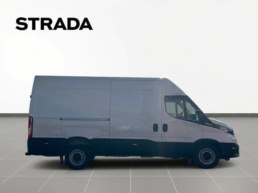 Bild 4 av Iveco Daily 35-140 Van 35S14 12m3 L3H2 Hi-Matic | 3 års garanti