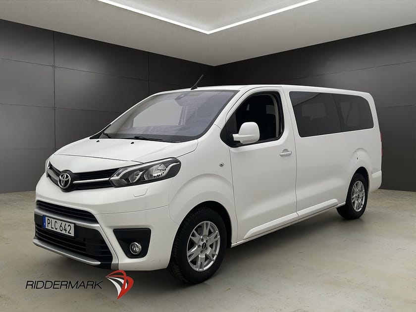 Bild 3 av Toyota Proace Verso Extra Lång 2.0D Ny-Kamrem PDC 9-Sits HUD
