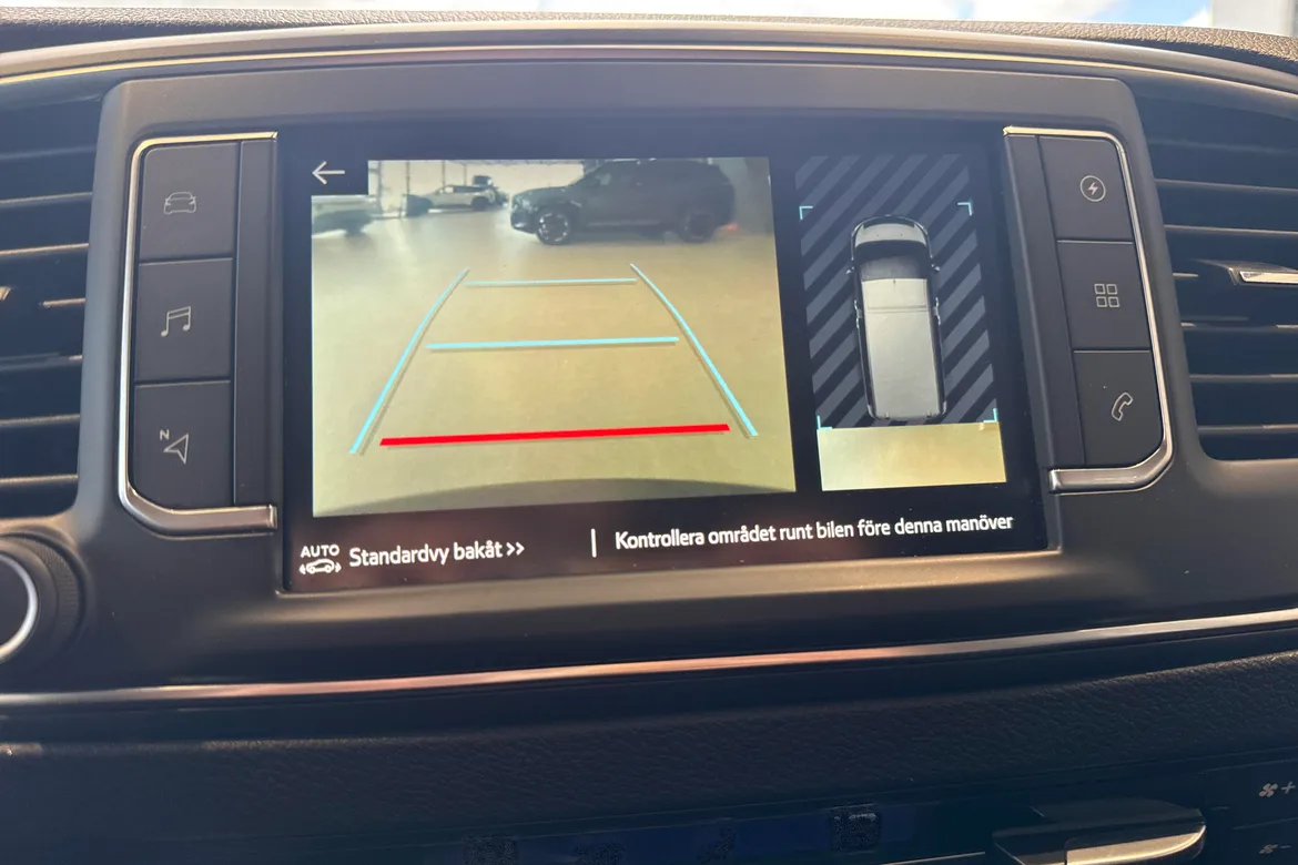 picture of a car