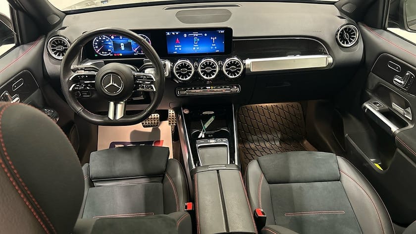 Bild 3 av Mercedes-Benz GLB 220 d 4MATIC