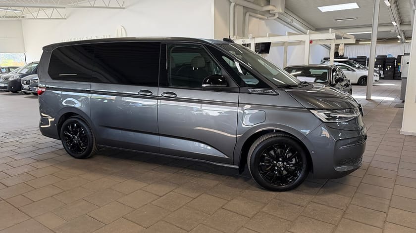 Bild 2 av Volkswagen Multivan eHybrid 4M 4MOTION, 245hk DSG Lång Drag Navi 360° kamera