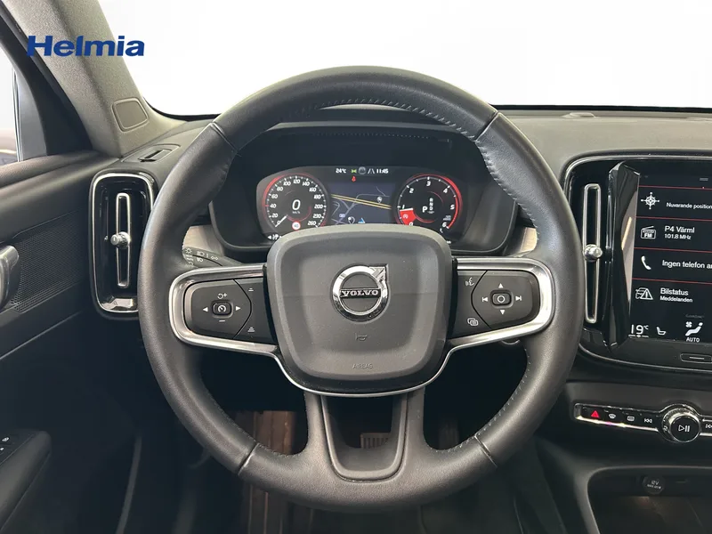Bild 10 av 15 – Volvo XC40 D3 AWD Momentum Pro Edition