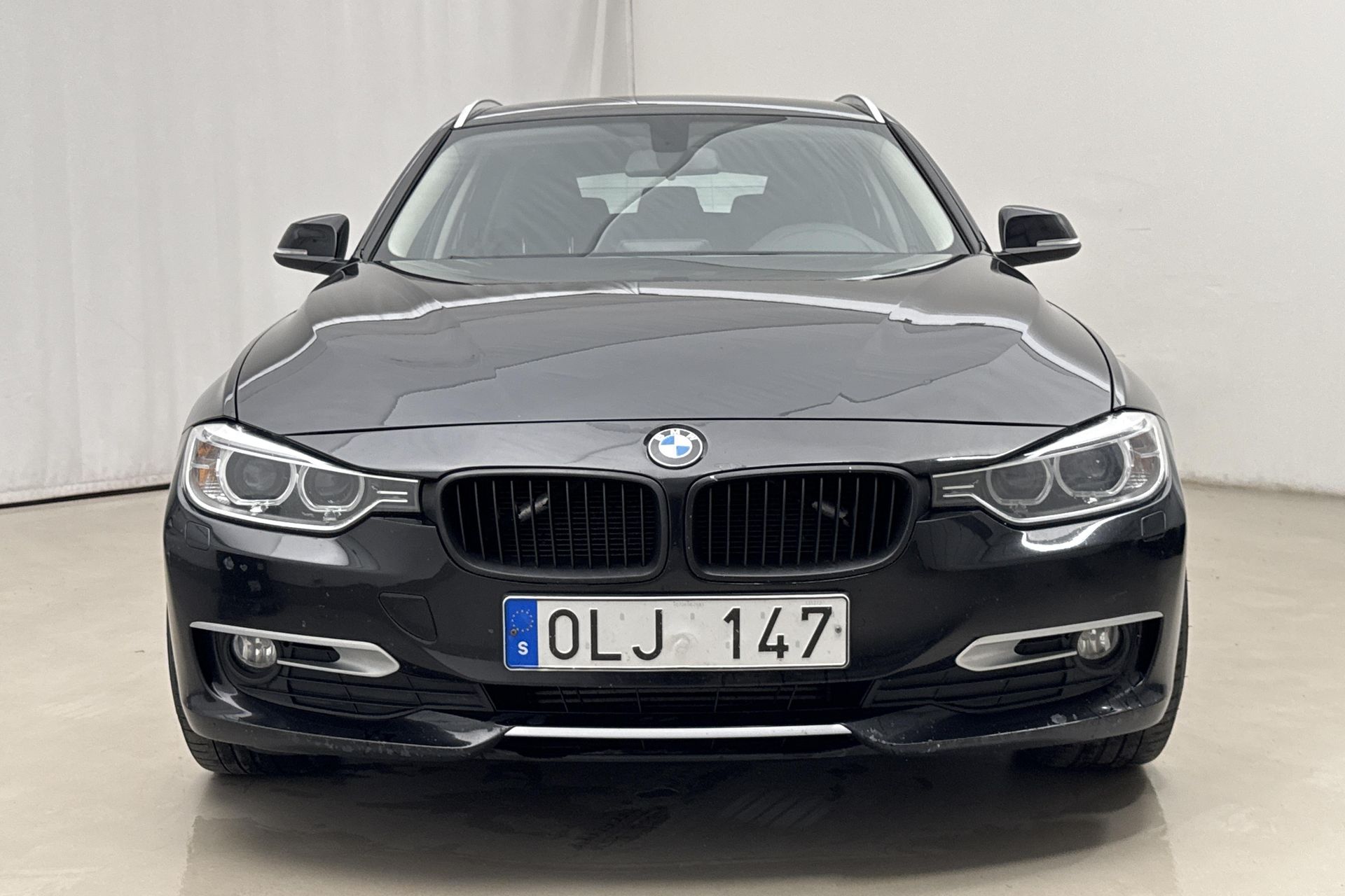 BMW 320 d xDrive Touring 2014, bild 5/10