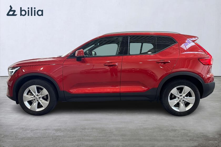 Bild 3 av Volvo XC40 B4 FWD Bensin Core SE II Mörkt tonade rutor