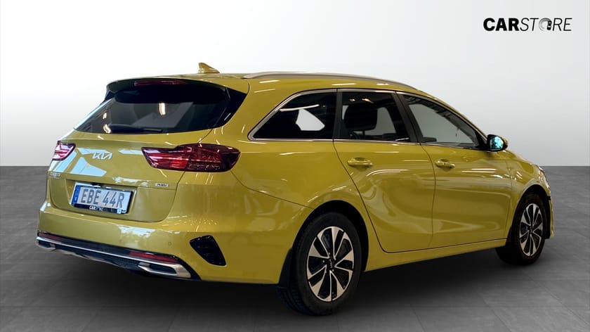 Bild 2 av Kia Ceed Sportswagon Plug-in Hybrid DCT 141hk ADVANCE PLUS - Backkamera