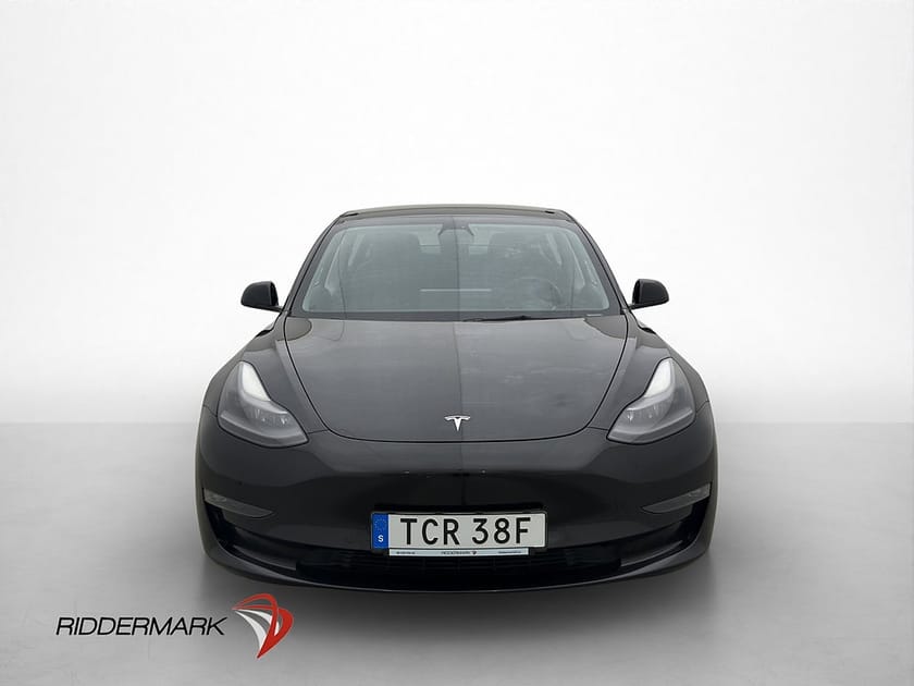 Bild 2 av Tesla Model 3 Long Range AWD Svensksåld Värmepump Rattvärme