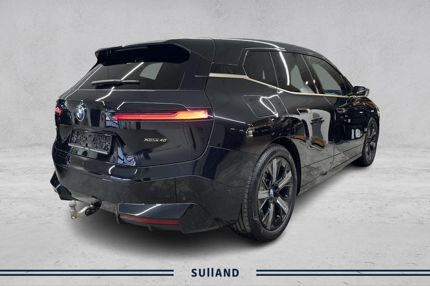 Bilde 5 av BMW iX xDrive40 Fully Charged, Sportspakke, Multifunk.seter++