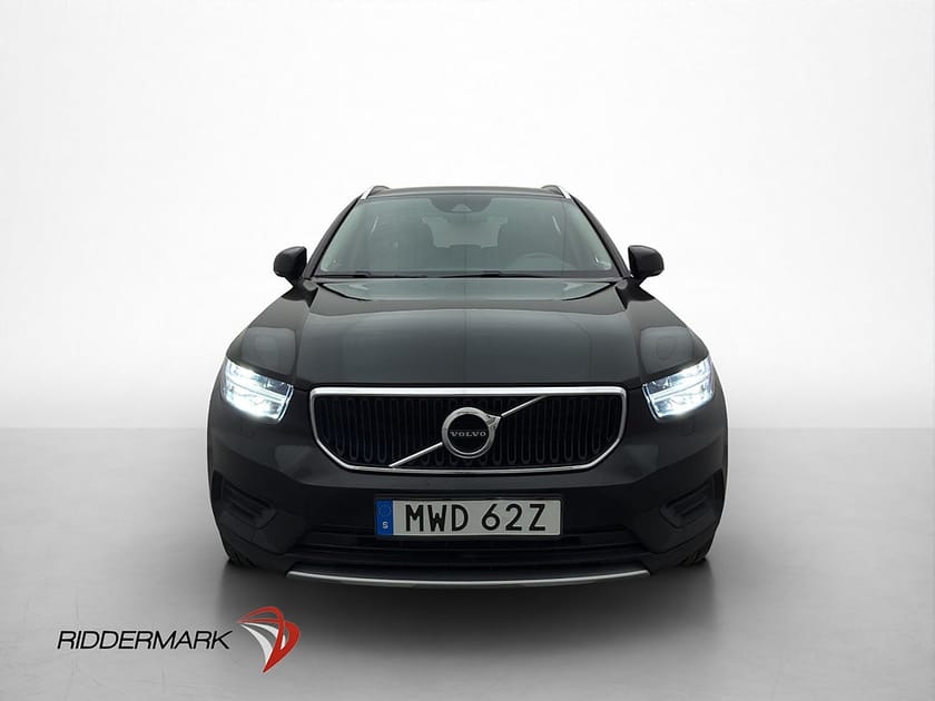 Bild 2 av Volvo XC40 T2 129hk Momentum Värmare VOC Sensorer Adaptiv