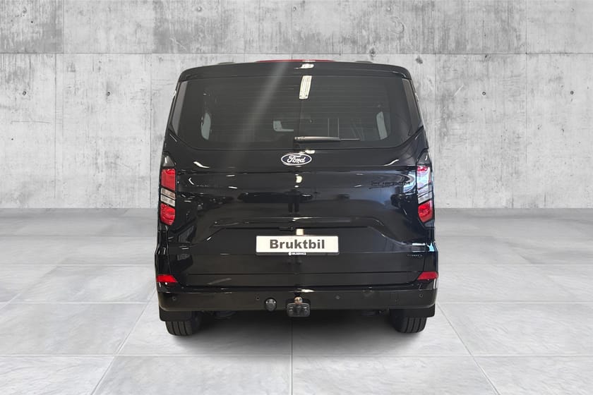 Bilde 4 av Ford Transit Custom 320 AWD / Topphengslet bakluke/ 2X Skyvedør/ Hengerfeste