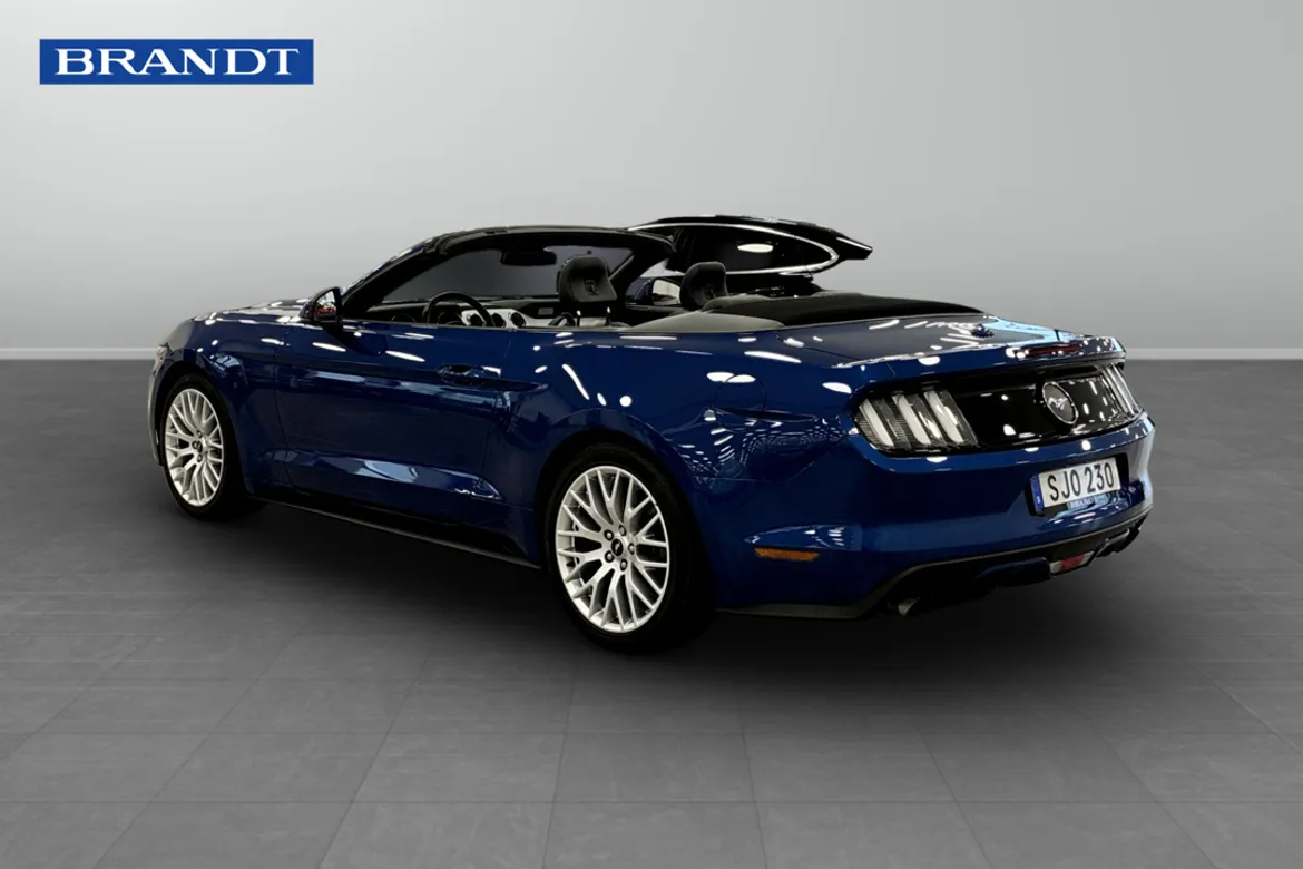 Ford Mustang Convertible