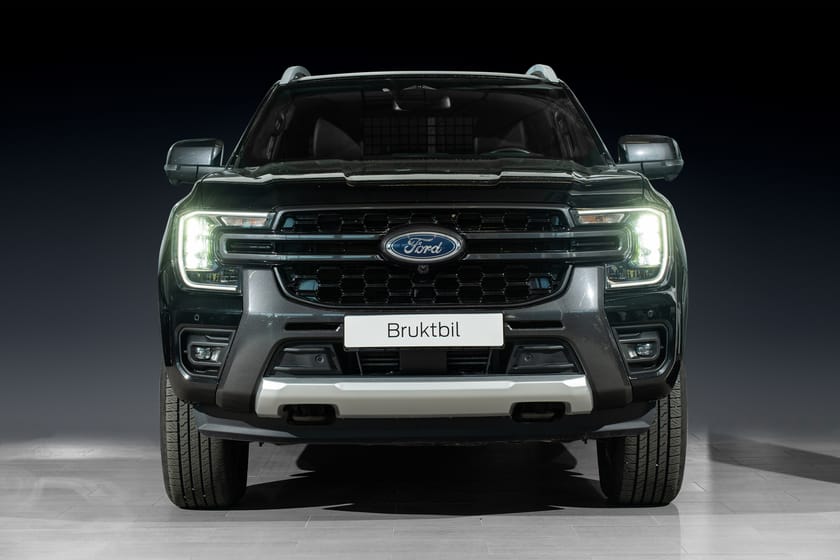 Bilde 3 av Ford Ranger Dobbelcab 3.0 V6 AWD Wildtrak Krok 360Kam El.rulledeksel BLIS ++
