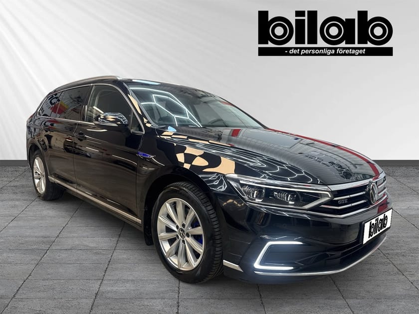 Bild 2 av Volkswagen Passat Sportscombi GTE 1.4 TSI 218Hk executive/drag/värmare