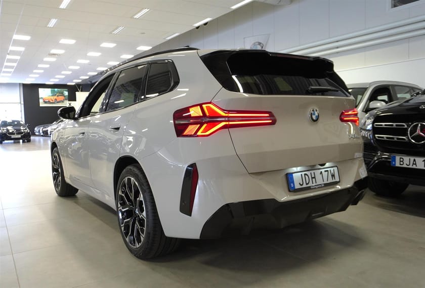 Bild 3 av BMW X3 30e xDrive M-Sport Pro Innovation Drag H K