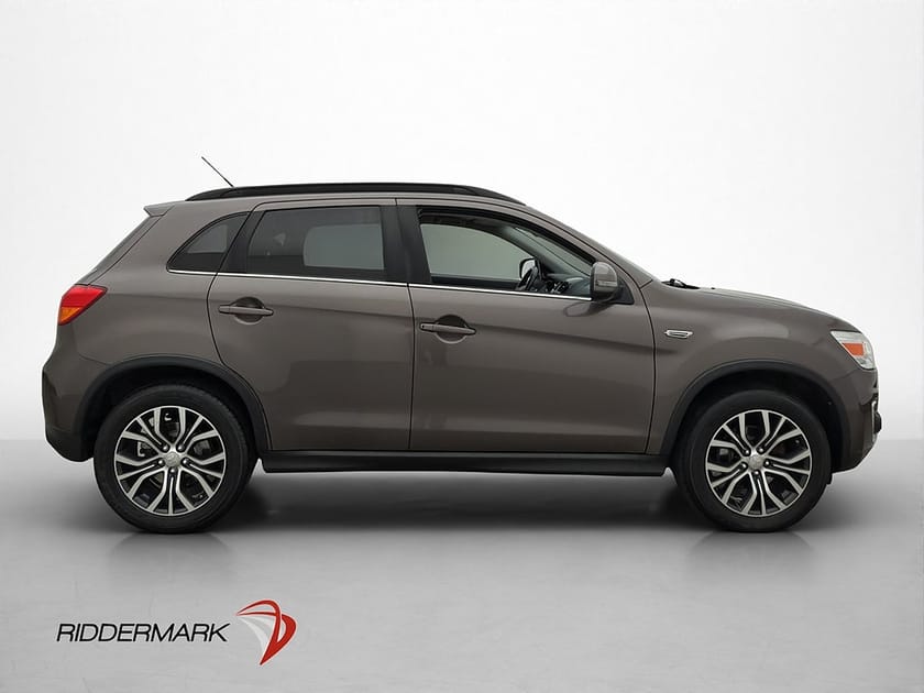 Bild 4 av Mitsubishi ASX 2.2 Di-D 4WD Comfort Plus Rockford Kamera