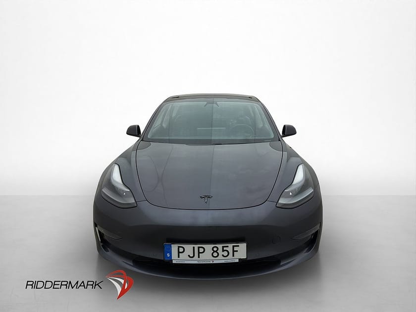 Bild 3 av Tesla Model 3 Performance Värmepump Rattvärm Svensksåld MOMS