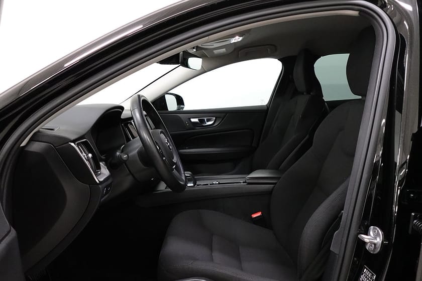 Bild 4 av Volvo V60 Cross Country B4 AWD Advanced Navi Pro D-Värme Drag Adap-F Kamera