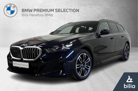 BMW i5 xDrive40 Touring Touring, FullyCharged, B&W, Panorama, Krok