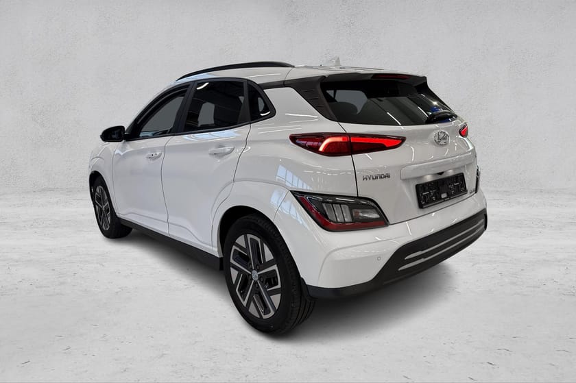 Bilde 3 av Hyundai Kona Electric 64 kWh Premium Long Range LAV KM/R.Kam/Krell-sterio/Head-Up++