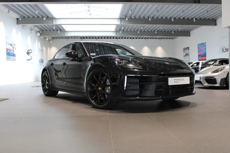 Porsche Panamera 4 E-Hybrid