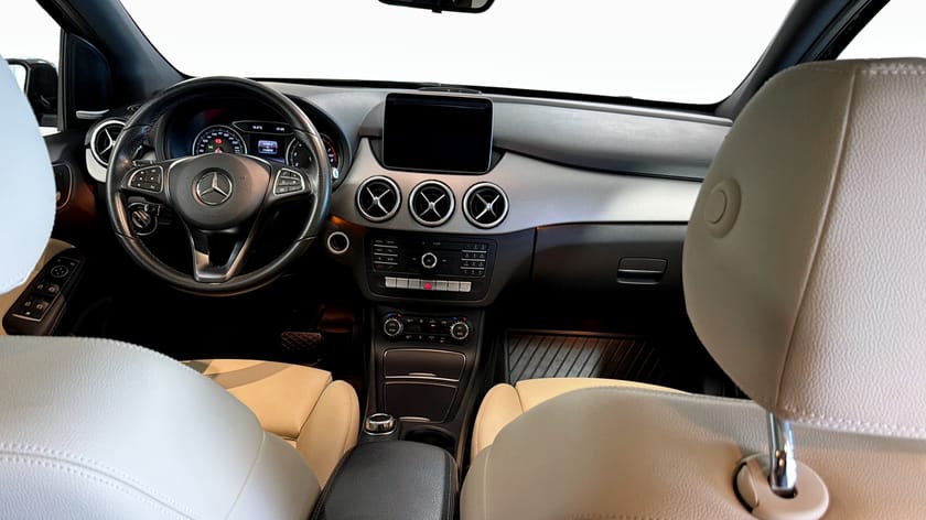 Bild 4 av Mercedes-Benz B 220 4MATIC