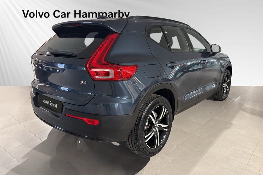 Bild 5 av Volvo XC40 B4 FWD Bensin Plus Dark