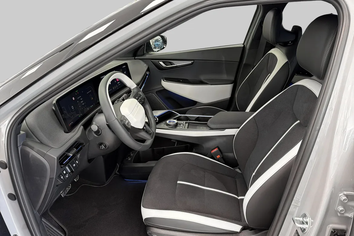 picture of a car