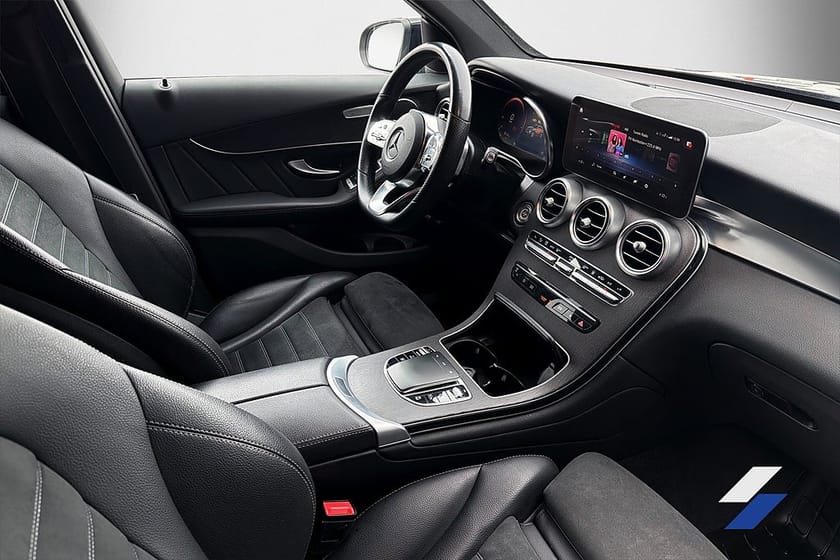 Bild 5 av Mercedes-Benz GLC 300 e 4MATIC AMG Line Drag Kamera HuD Navi SoV-däck