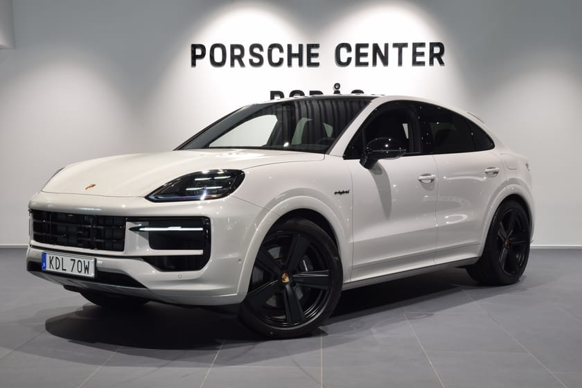Bild 1 av Porsche Cayenne E-Hybrid Coupé Black Edition / 1.99% Ränta