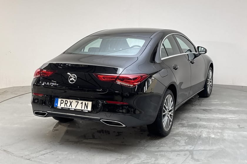 Bild 3 av Mercedes-Benz CLA 250 e Coupé (218hk) SE Edition GPS B-Kam