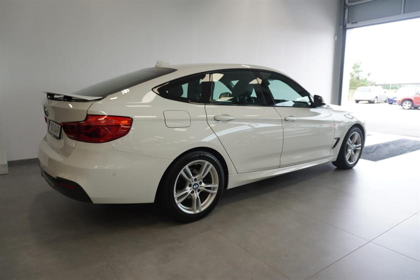 Bild 4 av BMW 320i xDrive GT Aut M-Sport HiFi Navi Läder