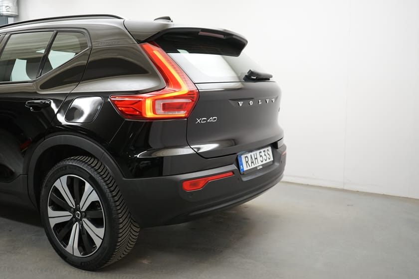 Bild 3 av Volvo XC40 Recharge Core, Baklucka elmanövrerad