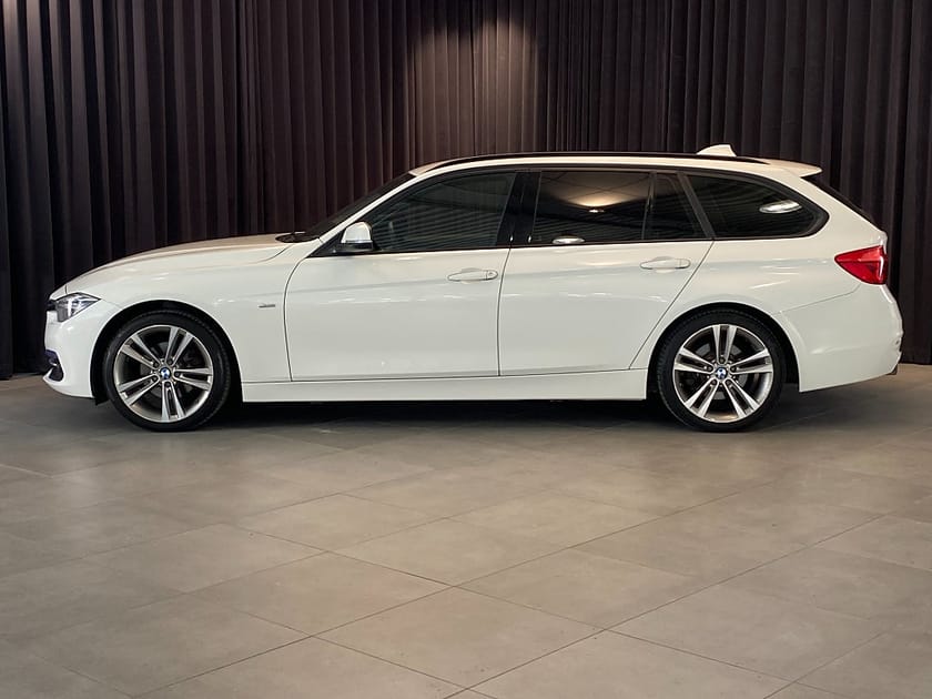 Bild 2 av BMW 318d Touring Steptronic Sport line