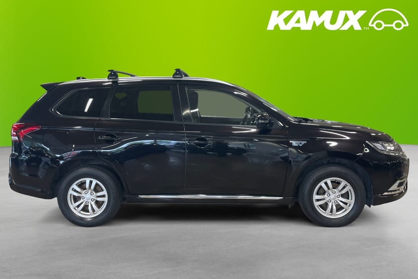 Bild 2 av Mitsubishi Outlander PHEV 224hk  Kamera Sensorer Drag