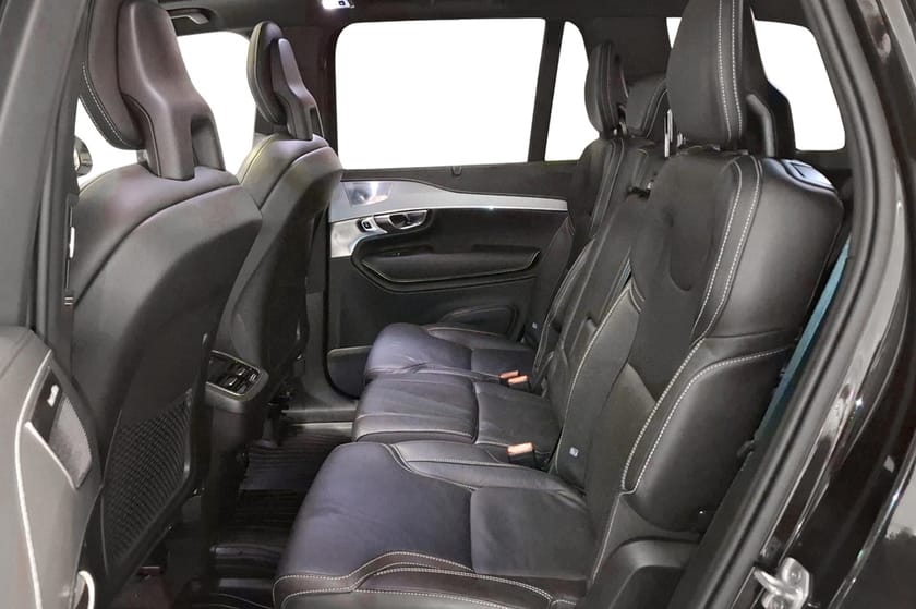 Bild 5 av Volvo XC90 7 Säten B5 AWD Geartronic R-design,7sits, Pano, B&W, HuD