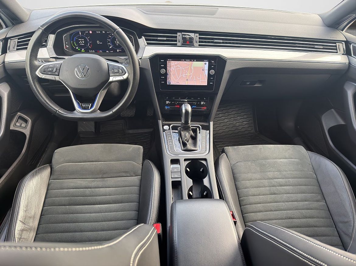 Volkswagen Passat Sportscombi GTE, bild 10 av 18