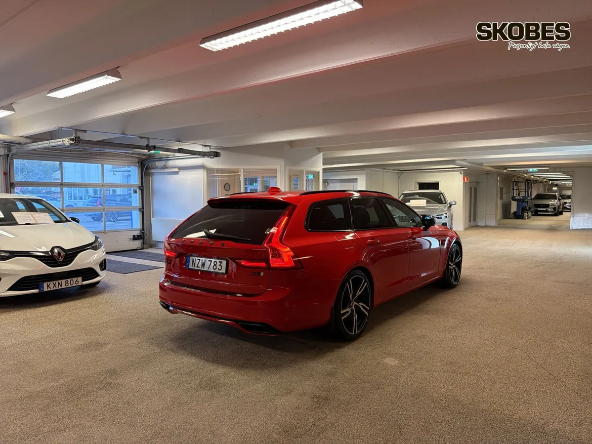 Volvo V90
