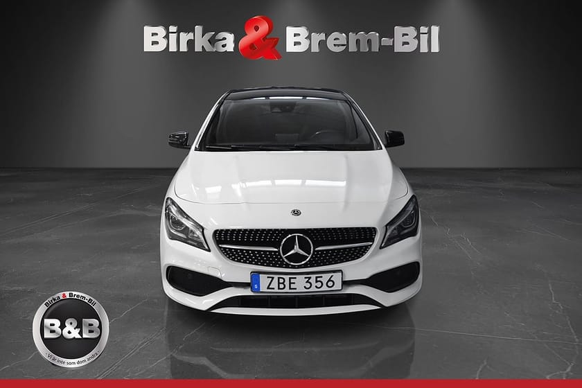 Bild 3 av Mercedes-Benz CLA 200 7G-DCT AMG Sport Panorama 156hk